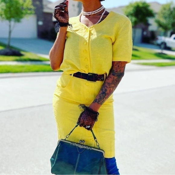 Apart Vintage Yellow Linen Mini Skirt Size 4 - Picture 3 of 3